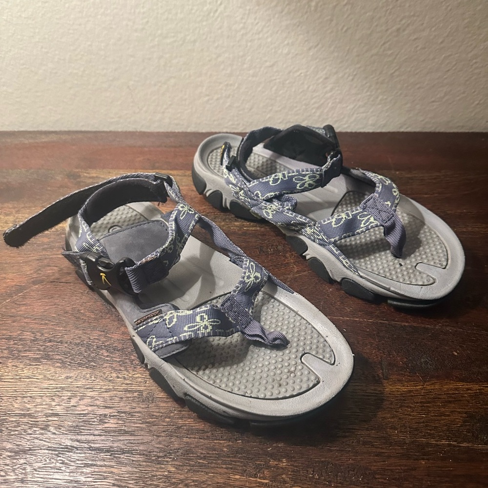 KEEN XT 0108 Waterproof Terradora Trail Sport Thong‎ Buckle Sandals size 7.5